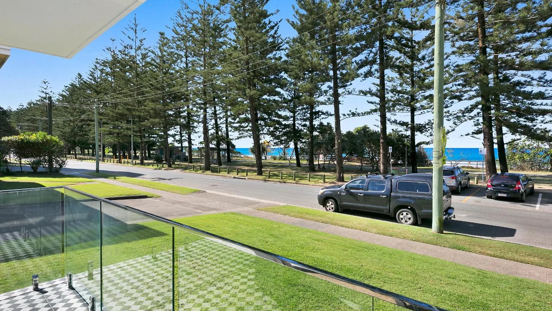 3 Bedroom Ocean Views At Teenamara غولد كوست شقة